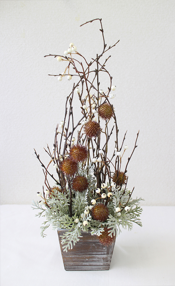 プラタナスの木の実アレンジメント｜横浜ディスプレイミュージアム