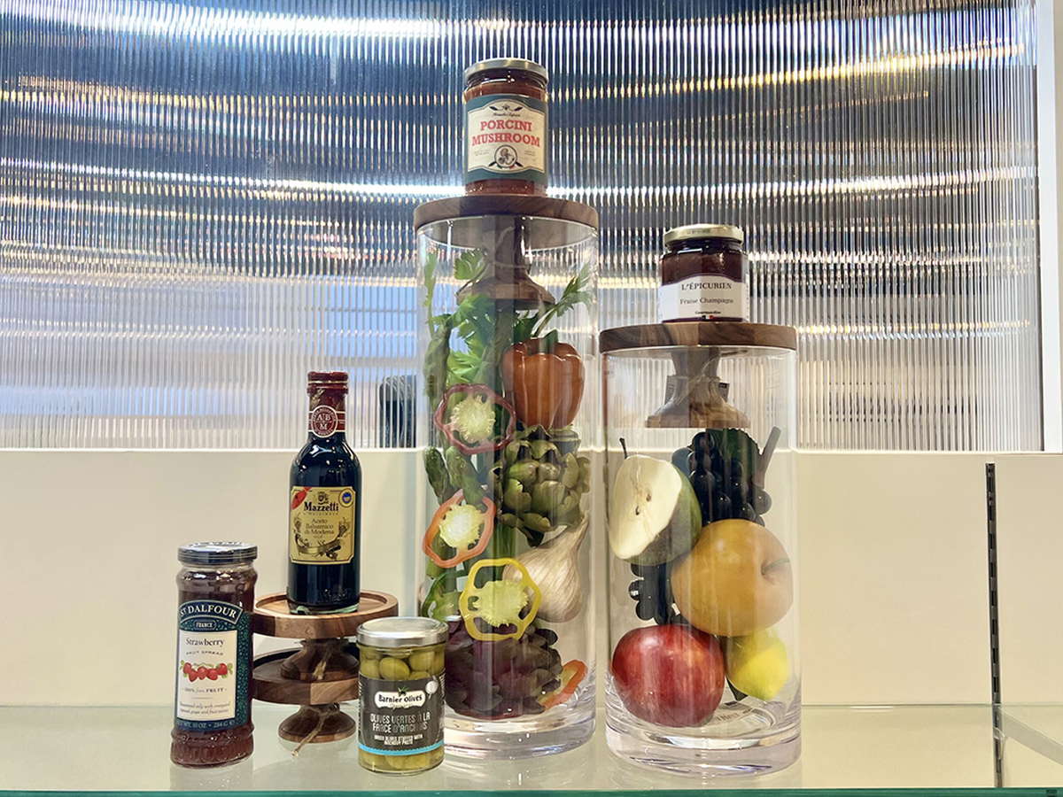 LCフレッシュマスカット セット 輸入食材専門店に最適なディスプレイイメージ｜横浜ディスプレイ