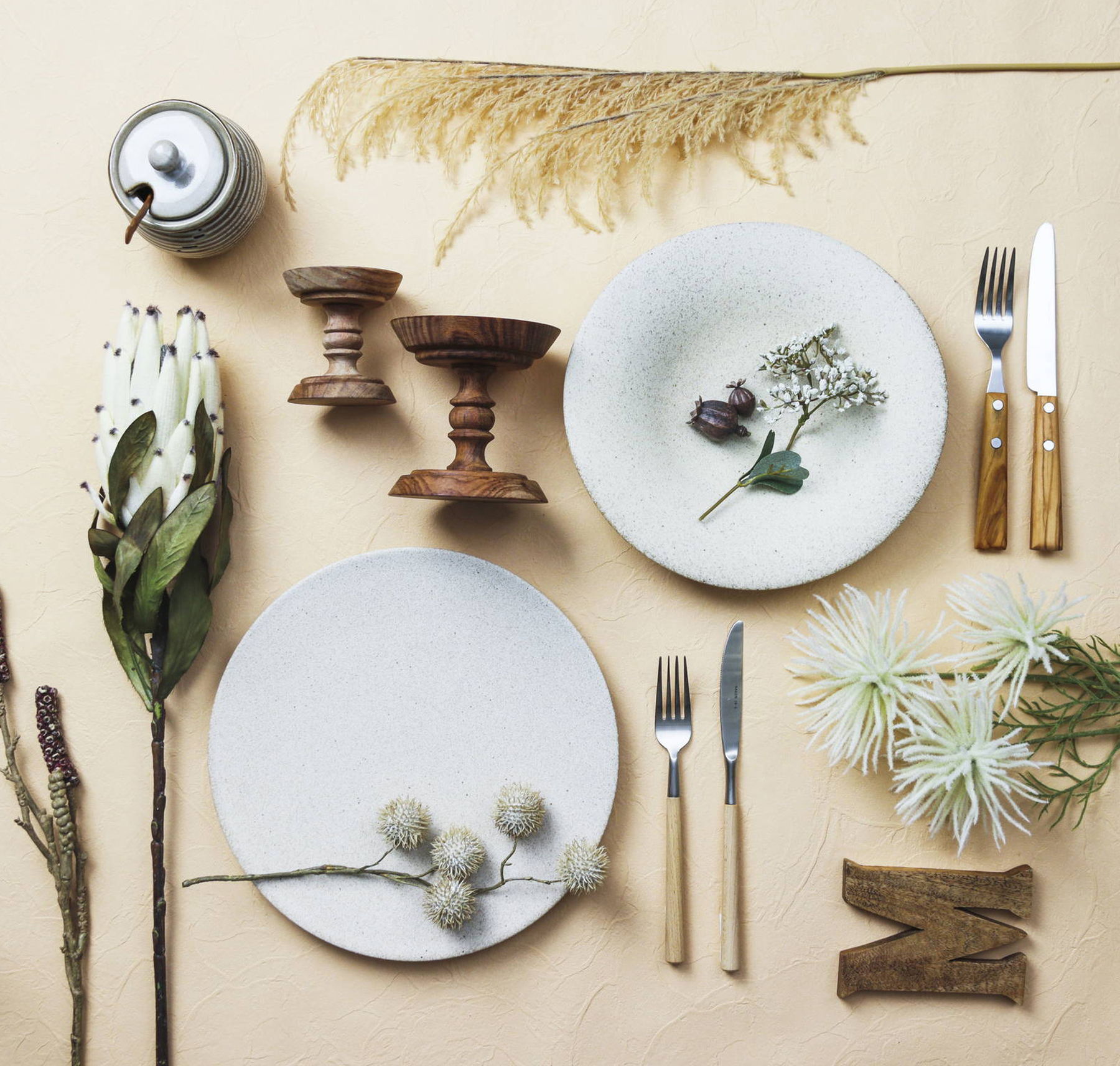 ナチュラルテーブルコーディネイト｜横浜ディスプレイミュージアム