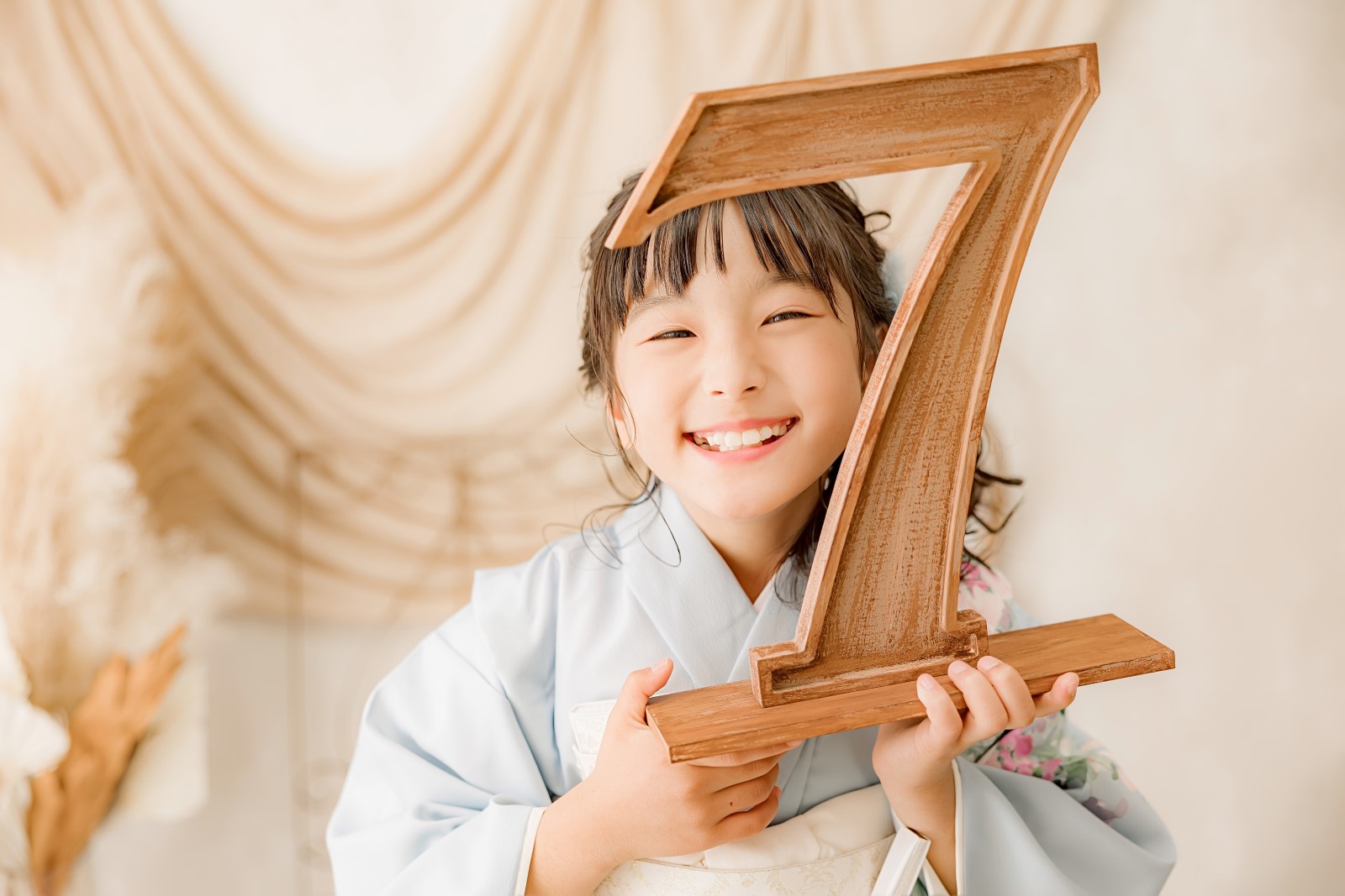 ナンバーサインベースを使った七五三のカジュアルディスプレイイメージ