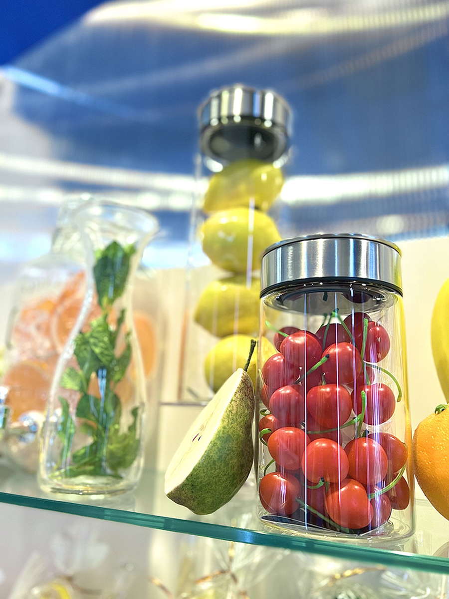 フルーツドリンク店のディスプレイイメージ｜横浜ディスプレイミュージアム