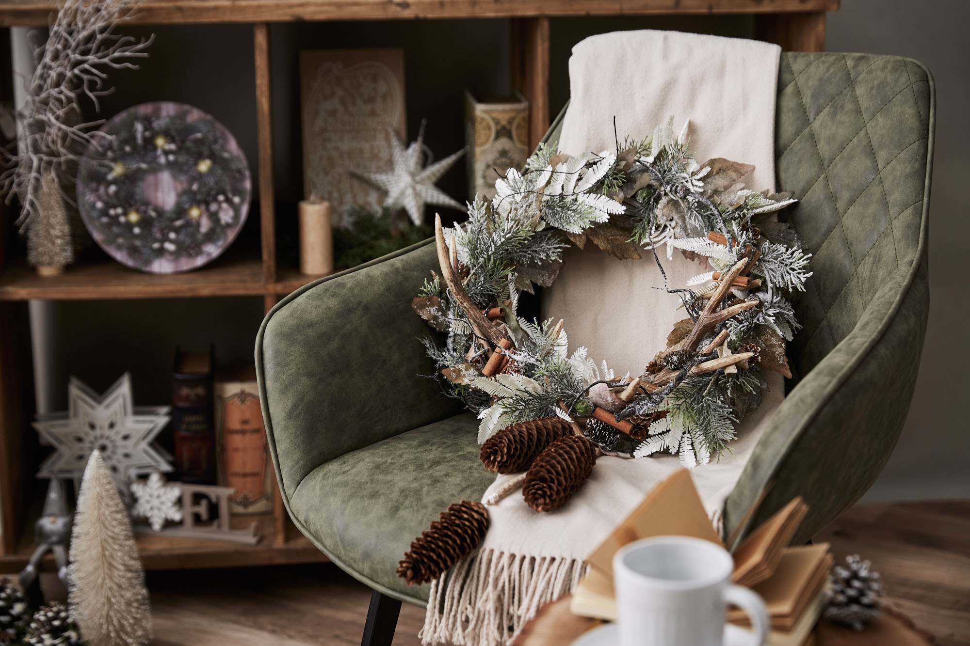 プリザ風北欧　Nordic　wreath　造花リース　クリスマスリース　フラワー