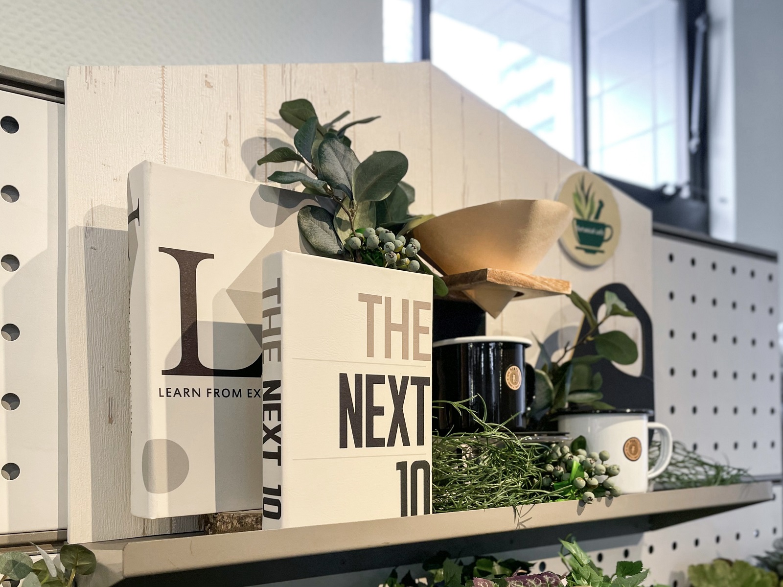 ソフトクリームディスプレイ カフェのディスプレイ｜横浜ディスプレイミュージアム