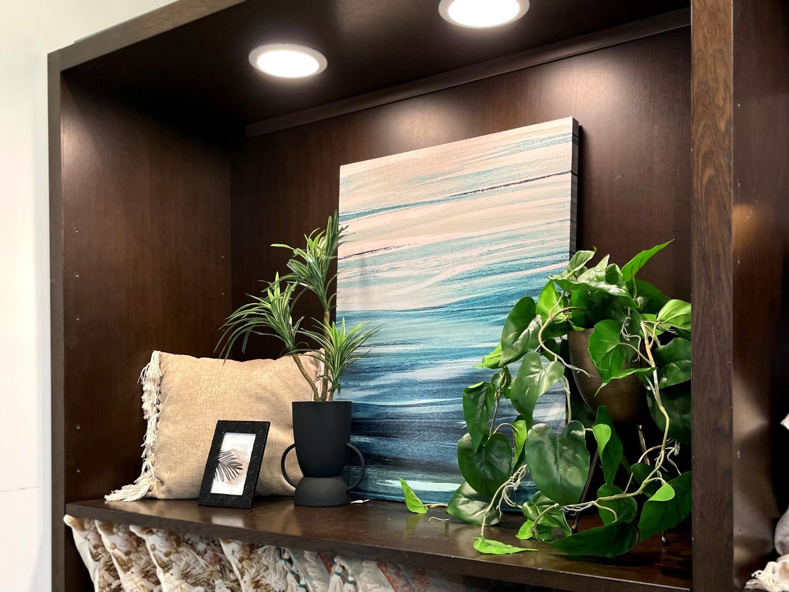 モダン系インテリアショップのディスプレイイメージ｜横浜