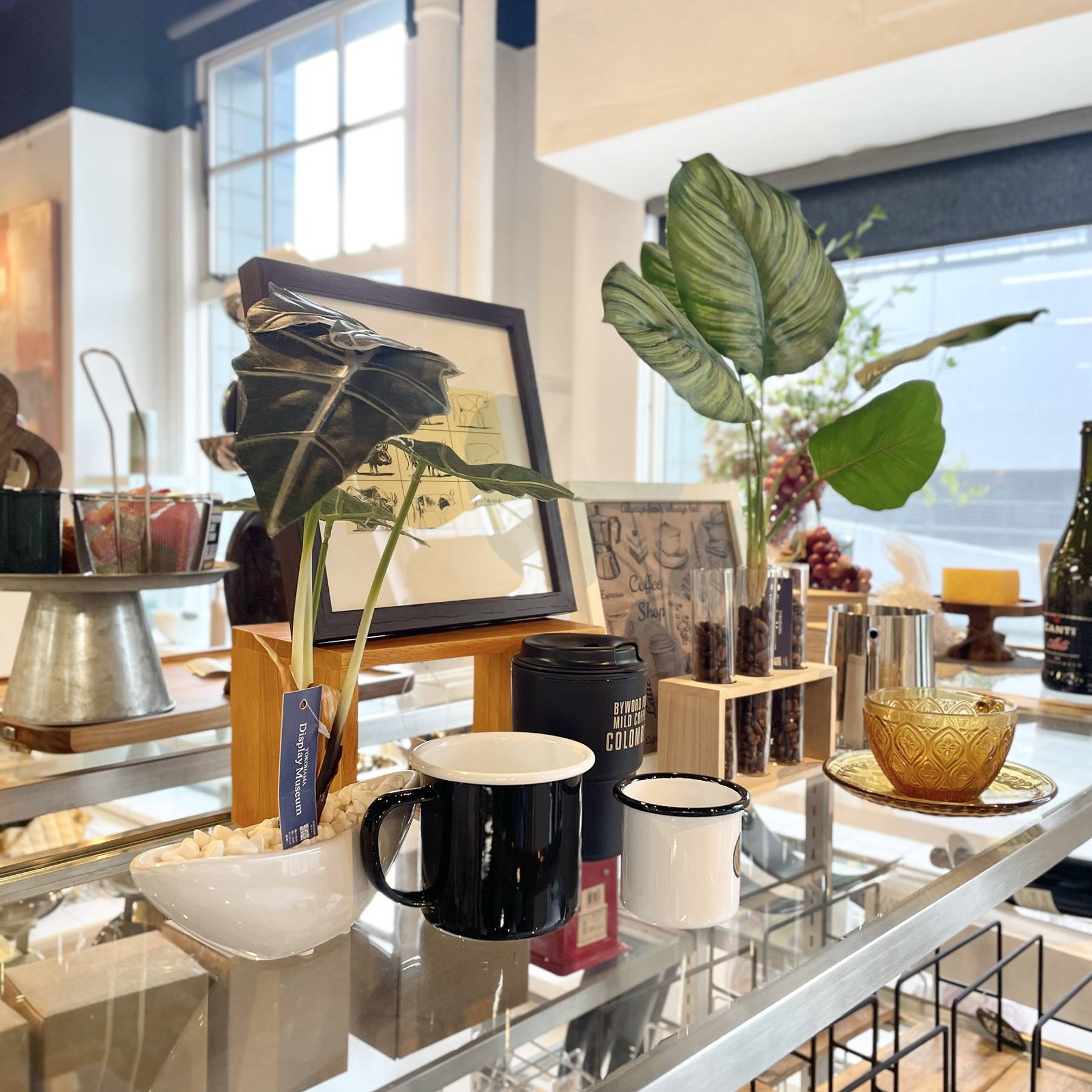 コーヒーショップのディスプレイイメージ｜横浜ディスプレイミュージアム
