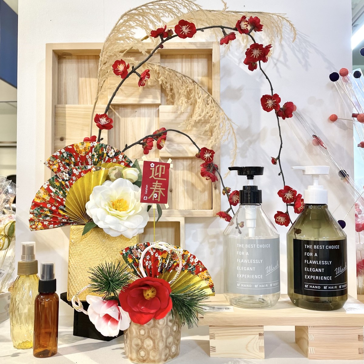ヘアサロンのお正月ディスプレイ｜横浜ディスプレイミュージアム