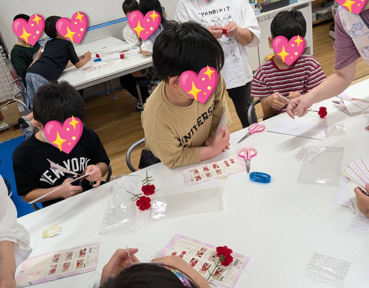 初開催！カーネーションキットを使用した 子ども向け花育ワーク
