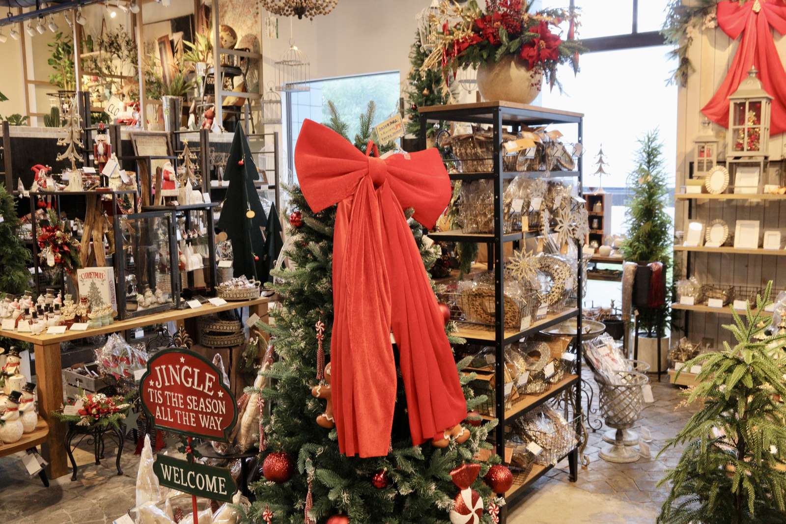 クリスマス売場の様子（原稿掲載写真15）